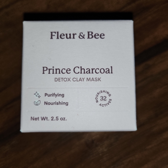 Fleur and Bee clay mask - Picture 1 of 1